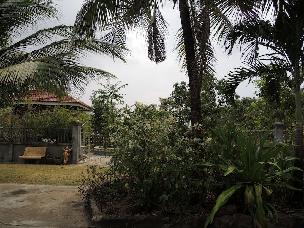 Meas Family Homestay Angk Ta Saom Exteriör bild